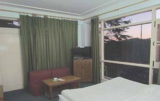 Hotel Holiday Inn, Patnitop 2